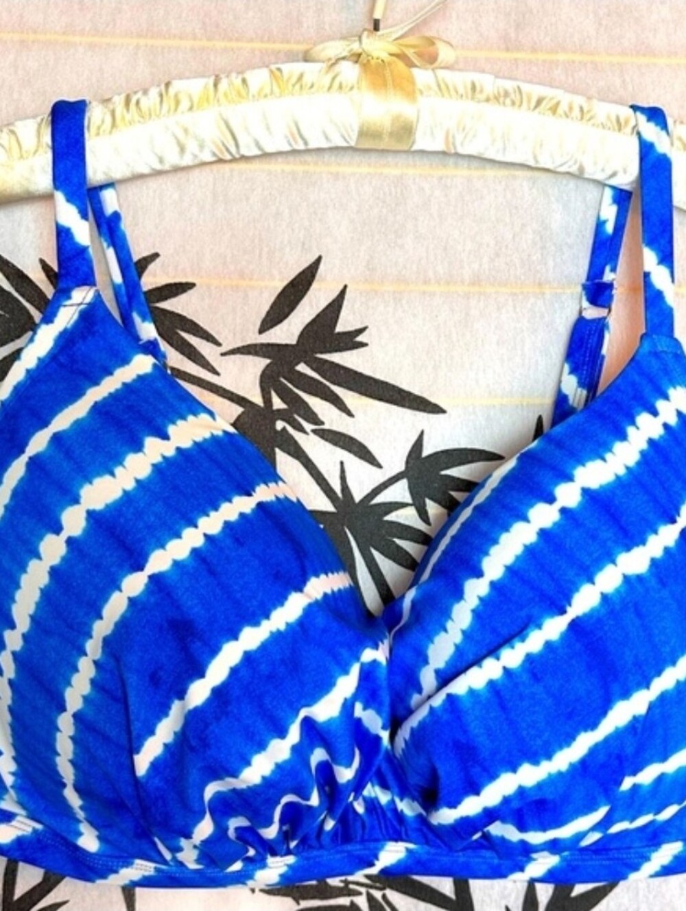 38G BATHING SUIT TOP Only